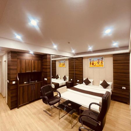 Aparthotel The Grace Residency - Gomtinagar, Lucknow Zewnętrze zdjęcie