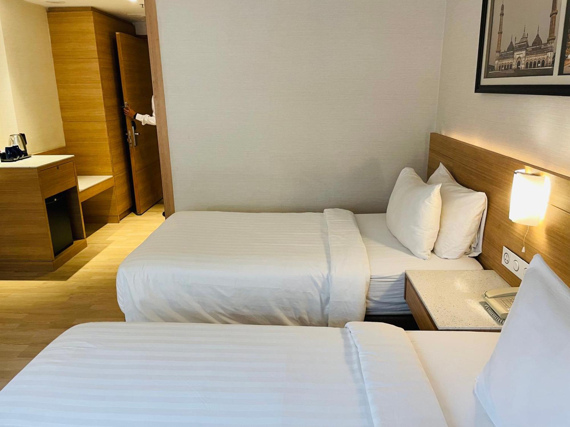 Aparthotel The Grace Residency - Gomtinagar, Lucknow Zewnętrze zdjęcie
