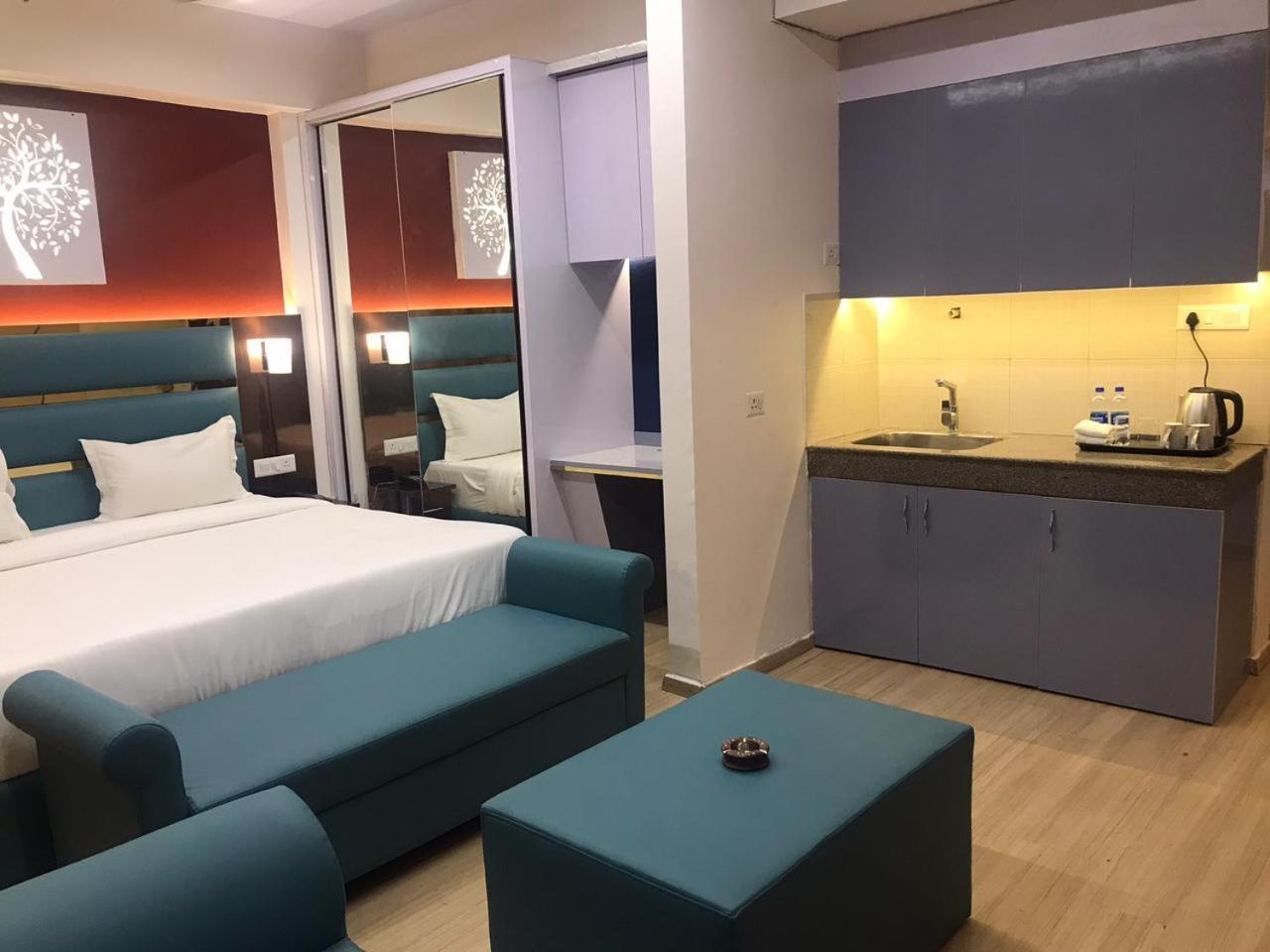 Aparthotel The Grace Residency - Gomtinagar, Lucknow Zewnętrze zdjęcie